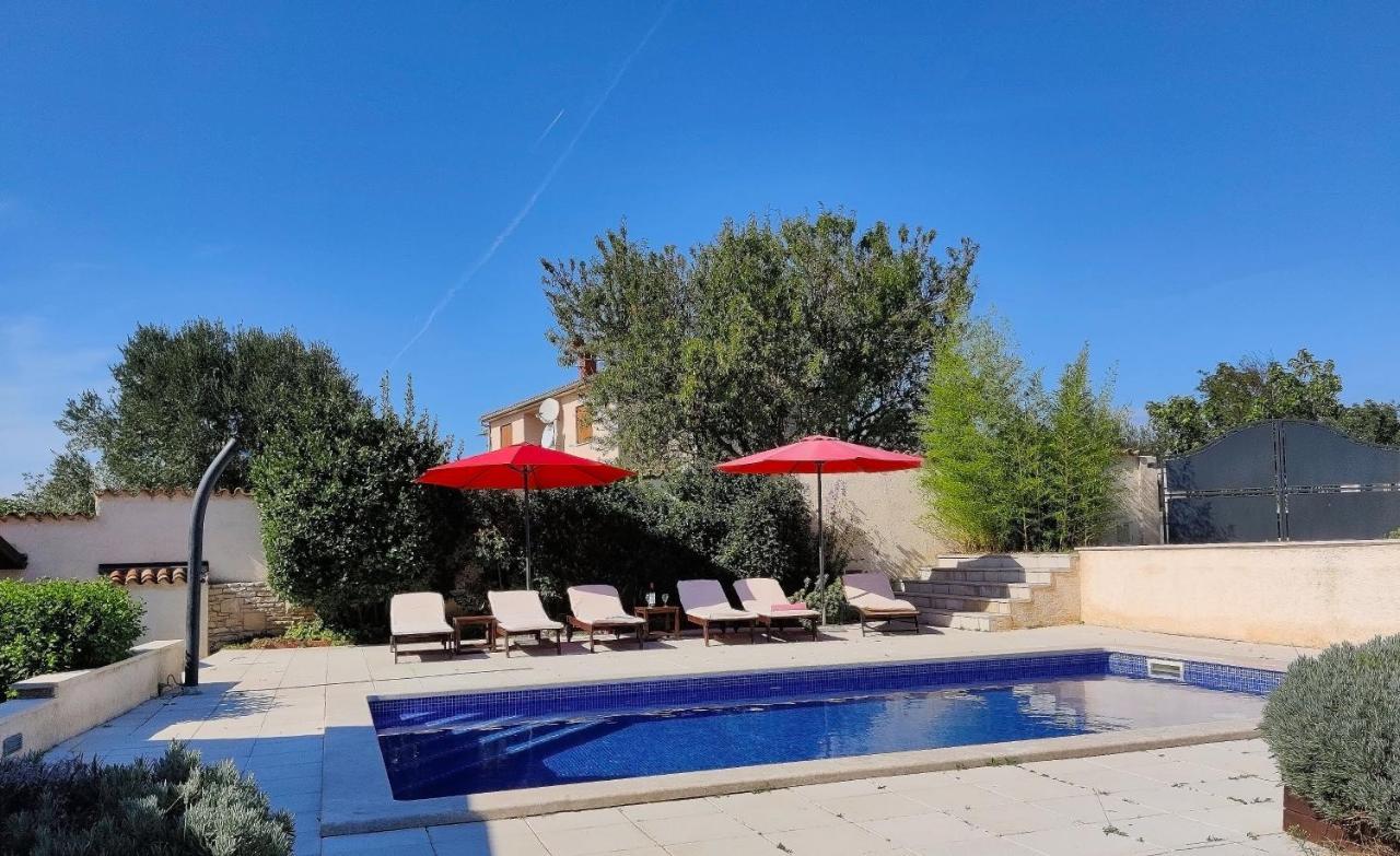 Apartments Villa Sabina Пула Экстерьер фото